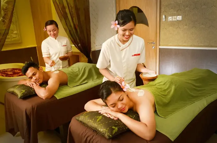 A couple enjoying relaxing massage at LexSpa - Grand Lexis Port Dickson