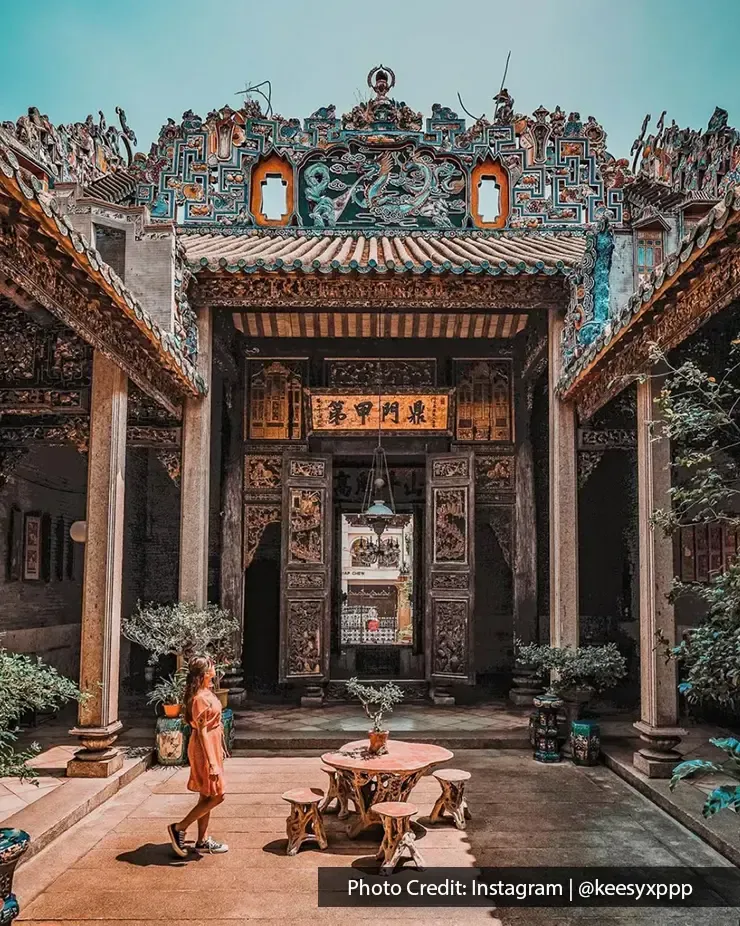 Heritage building with temple entrance at Pinang Peranakan Mansion – Lexis Suites Penang
