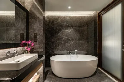 2-Bedroom Suite – City View