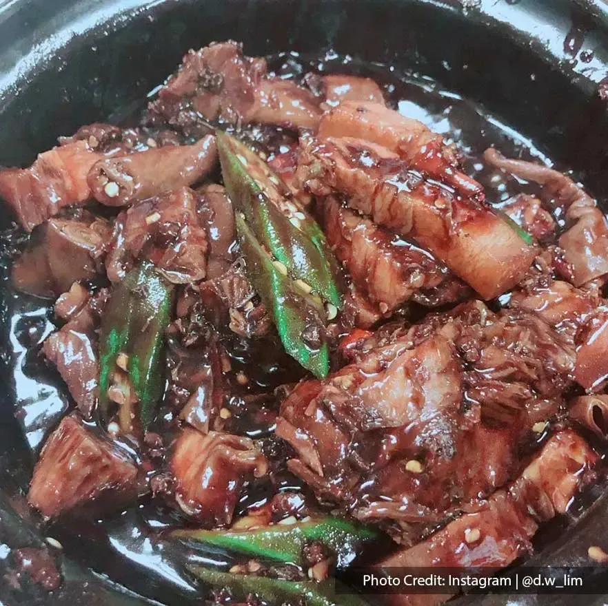 Dry bak kut teh in a claypot from Ah Cui Bak Kut Teh - Lexis Hibiscus
