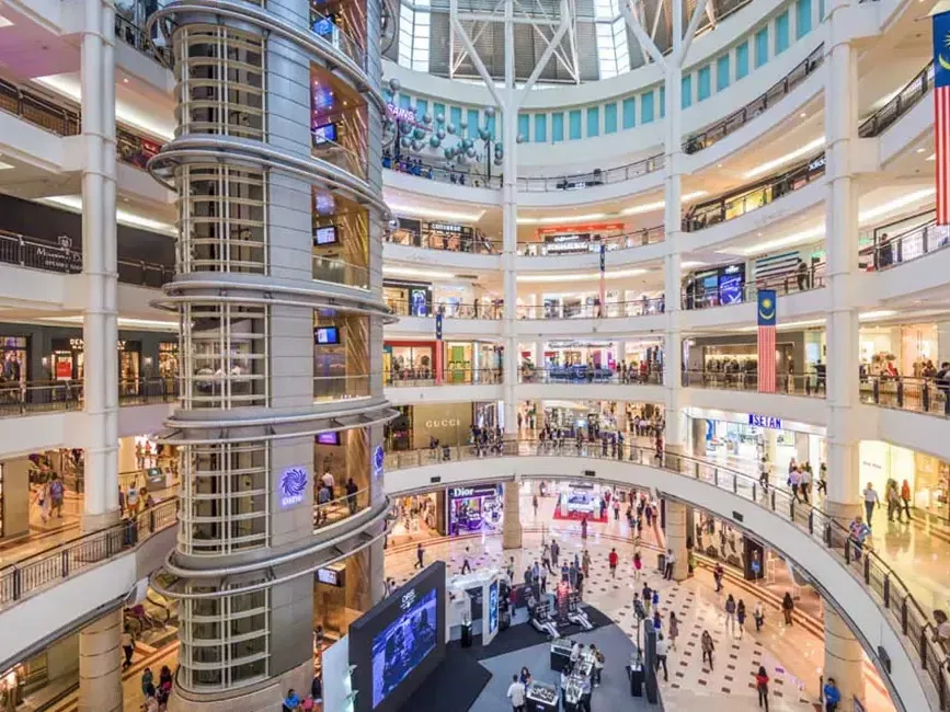 Interior of Suria KLCC, a place to do shopping in Kuala Lumpur near Imperial Lexis - Imperial Lexis Kuala Lumpur