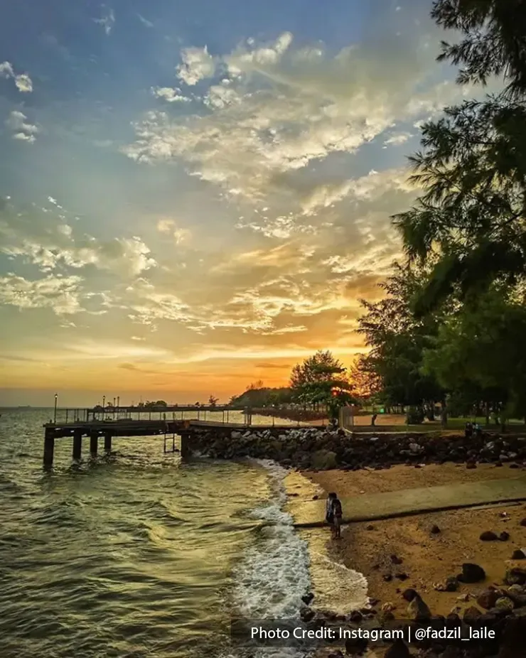 PD Water Front sunset scene