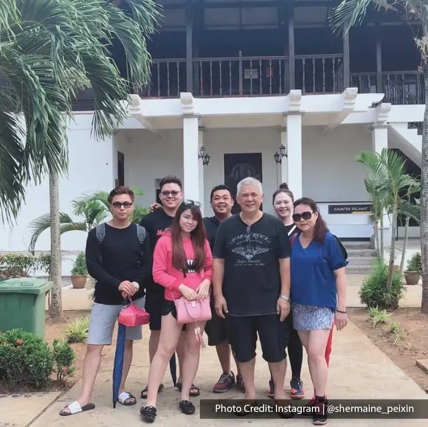 A group of people was taking a picture at Lukut Fort and Museum - Grand Lexis Port Dickson