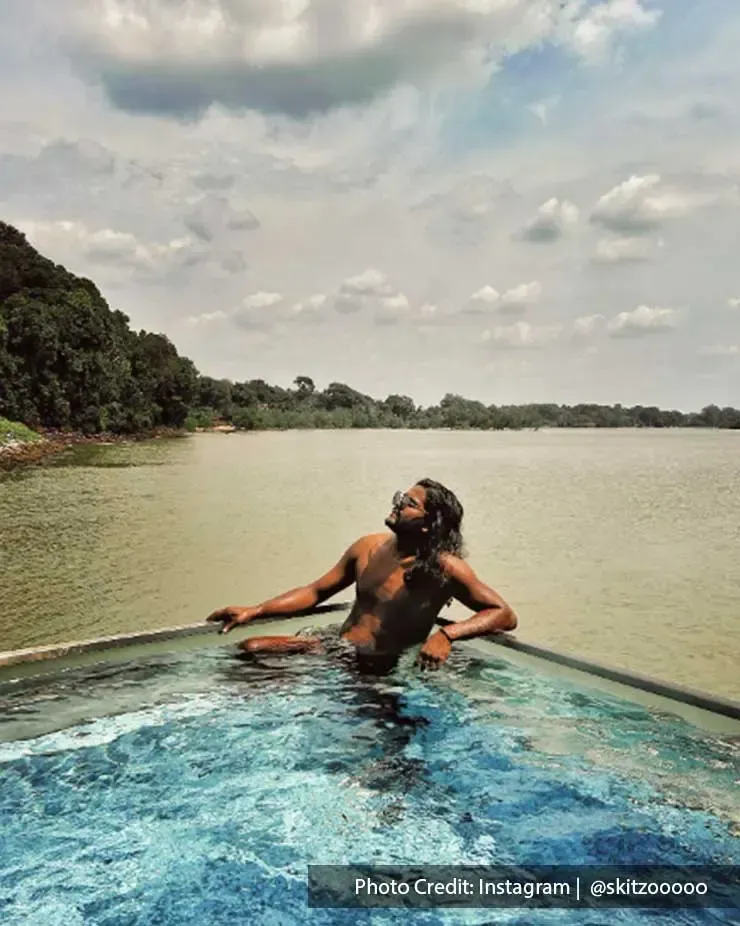 Enjoy the view at our swimming pool in our villa - Lexis Hibiscus PD