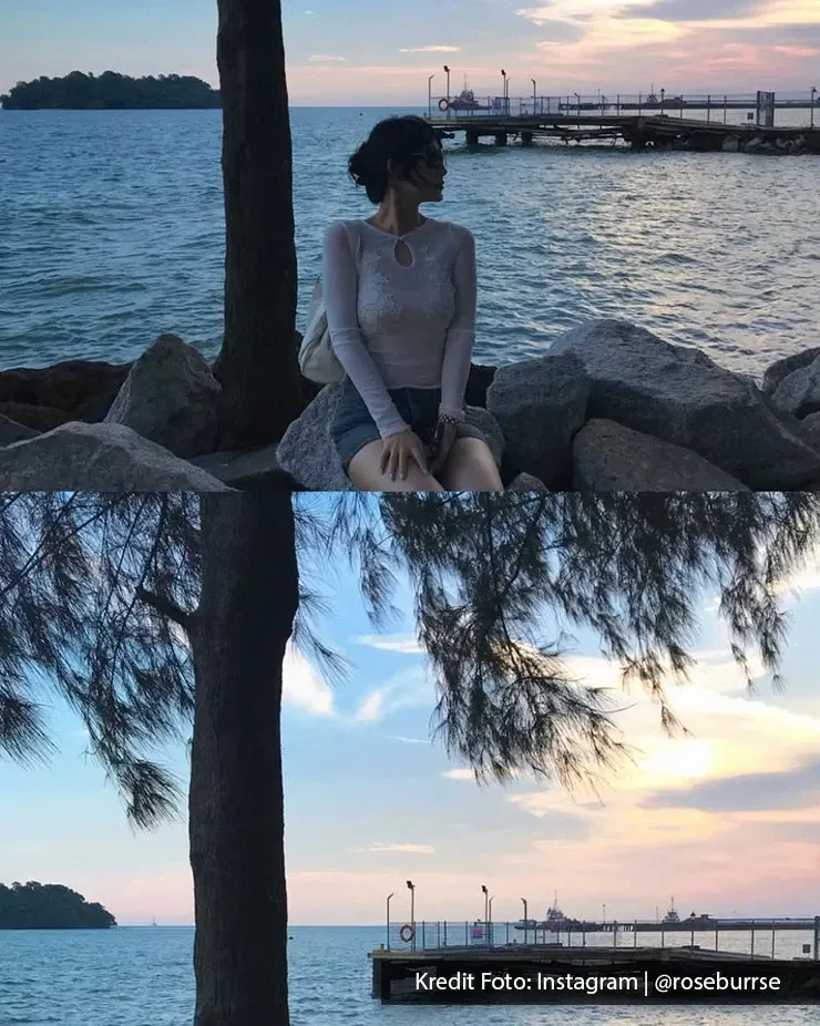 Pengunjung menikmati pemandangan senja di PD Waterfront Port Dickson.