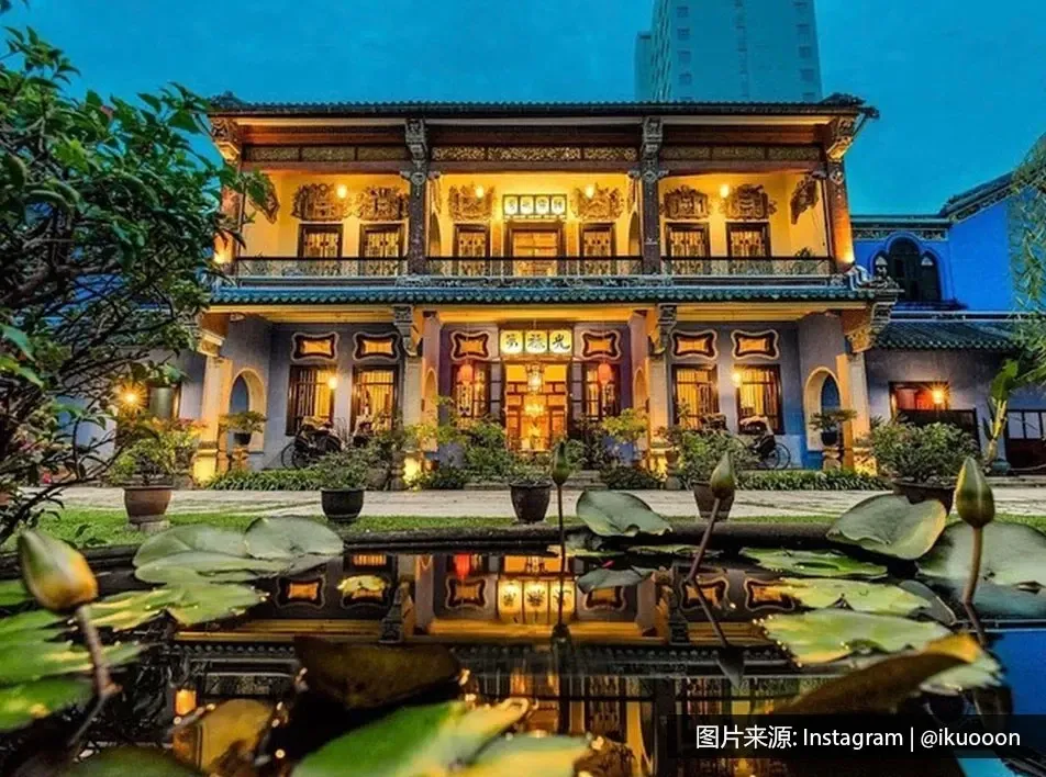 张弼士故居的夜景 - 槟城丽昇豪华酒店