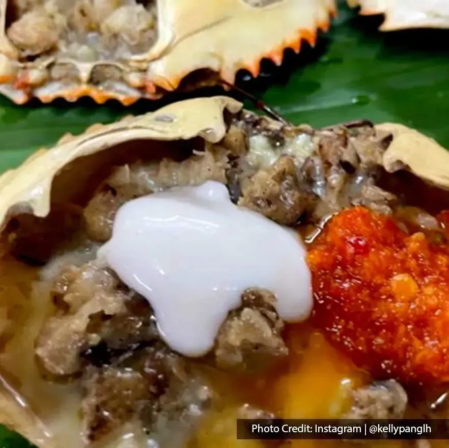 Teppanyaki style of stuffed crabs