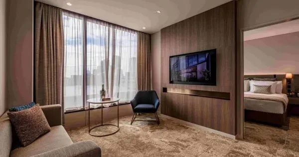 Hotel room in Grand Chancellor Hotel Auckland