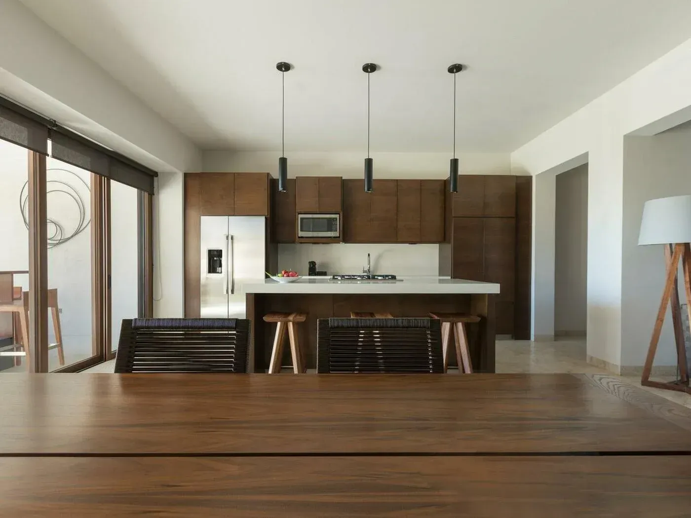 Dining area with kitchenette in Dog friendly, 2 room standard at Live Aqua Urban Resort Mexico