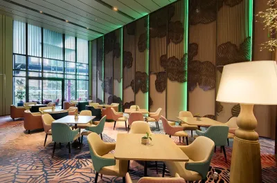 Lexis Lounge