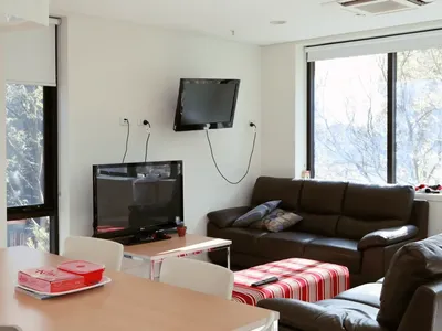 MacFarlane's Common-area