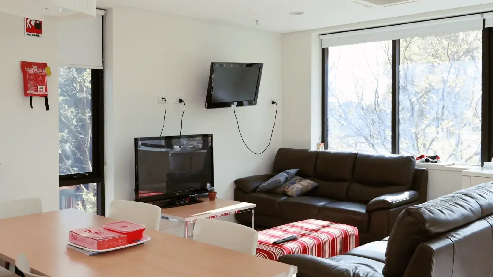 MacFarlane's Common-area