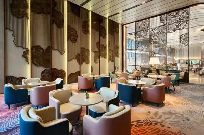 Lexis Lounge