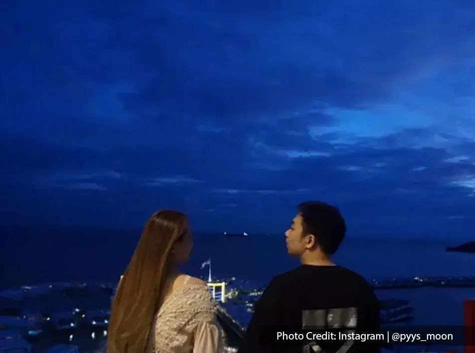 Spend some quality time with your loved ones at the Satellite Restaurant & Bar - Lexis Hibiscus PD