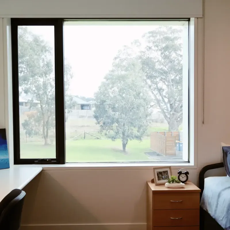 MacFarlane's Hill Bedroom 1