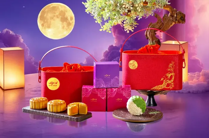Limited-edition premium mooncake gift set available for sale at Imperial Lexis KL - Imperial Lexis Kuala Lumpur