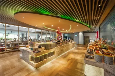 Roselle coffee house with buffet station - Lexis Hibiscus Port Dickson