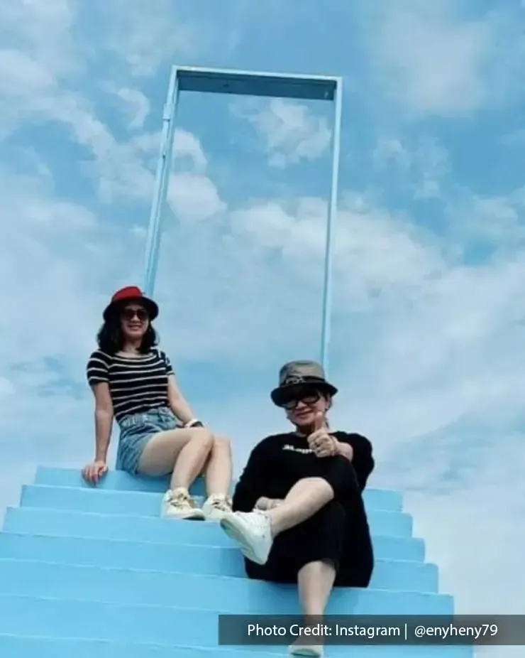Take some memorable photos with your loved ones at Port Dickson- Lexis Hibiscus Port Dickson