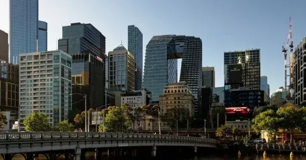 Melbourne CBD skyline and city buildings