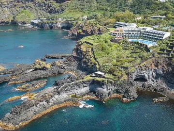Especial Caloura