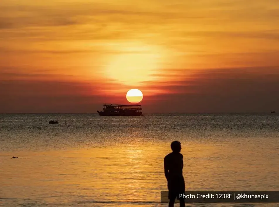a silhouette of a man standing during sunset - Grand Lexis PD