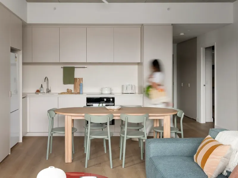 Modern 3 Bedroom Apartment with dining area and kitchen at Swift Walk Kensington.
